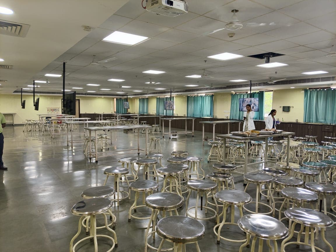 AIIMS Raipur Academic photo 8